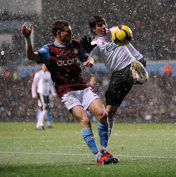 他以出色的 他以出色的