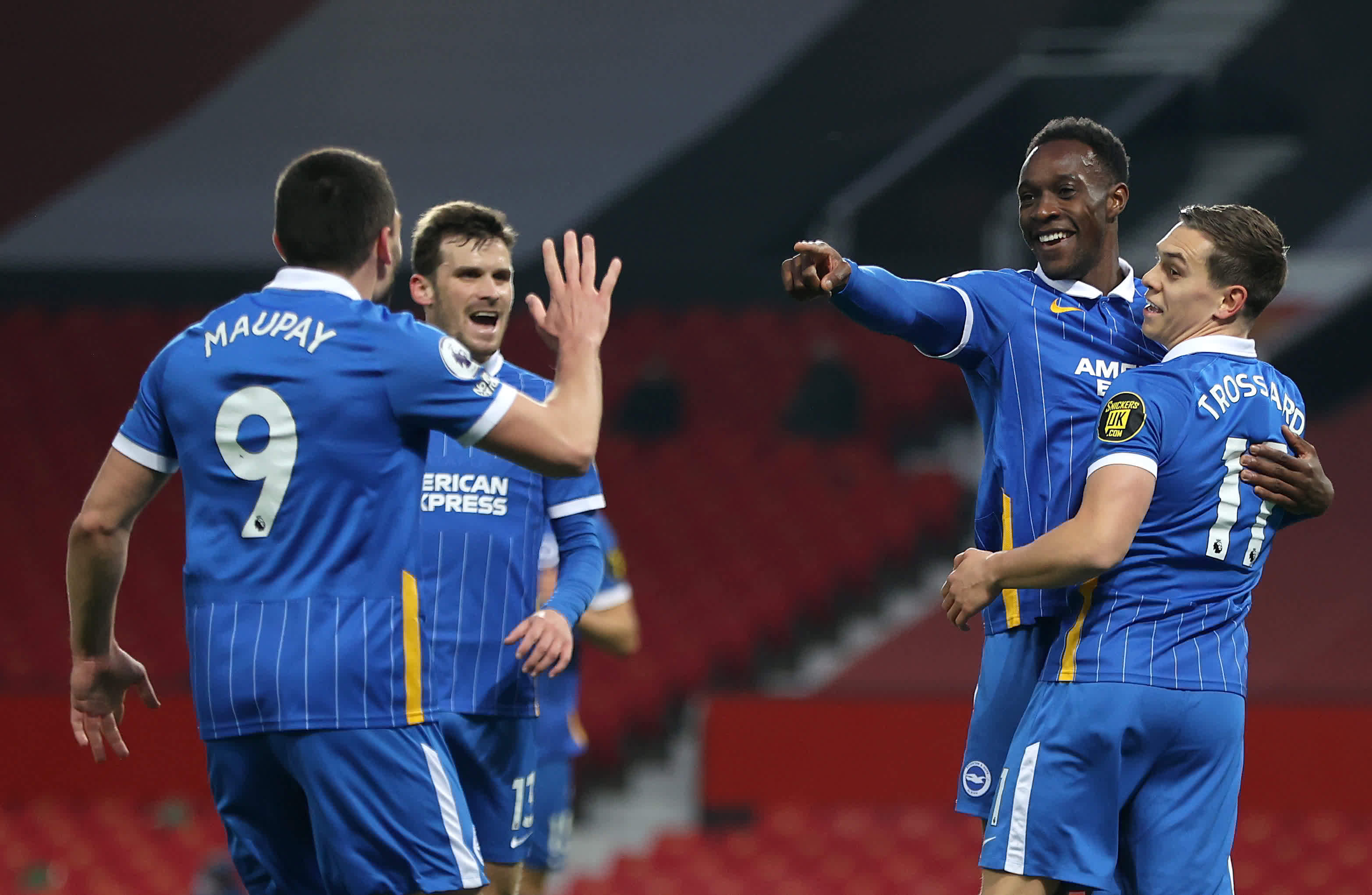 而曼联与曼 而曼联与曼